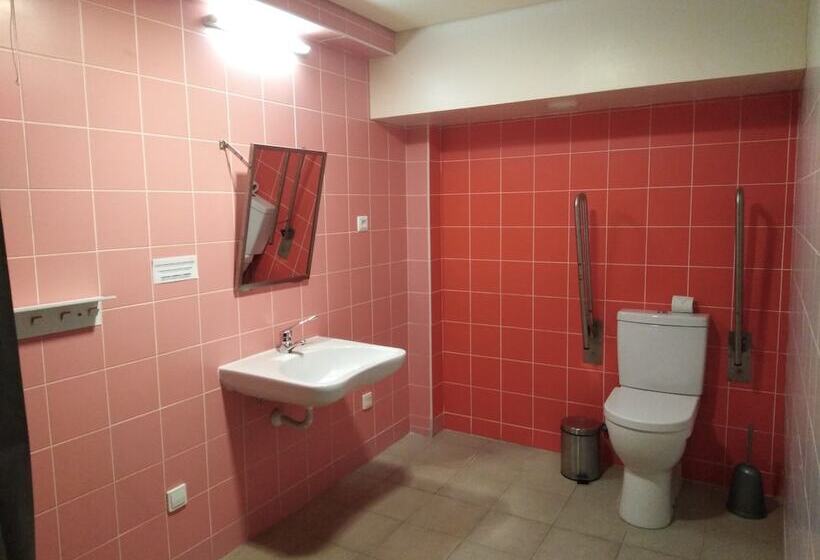 家庭间, Hi Portimao  Pousada De Juventude