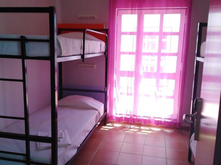 四人标准间, Hi Portimao  Pousada De Juventude