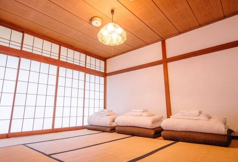 家庭间, Irori Guest House Tenmaku