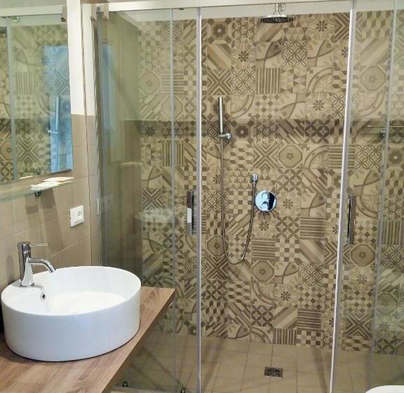 اتاق استاندارد, B&b Oriental Palace