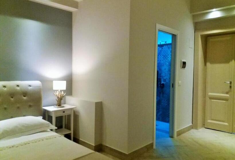 اتاق استاندارد سه نفره, B&b Oriental Palace