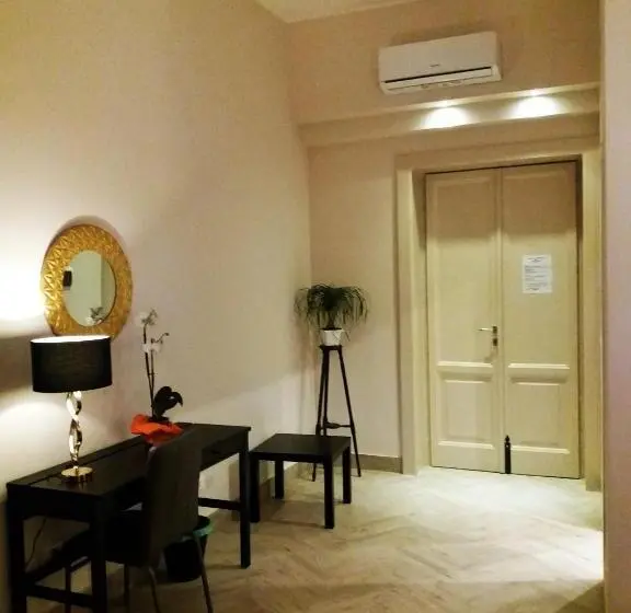 اتاق استاندارد با تخت بزرگ, B&b Oriental Palace
