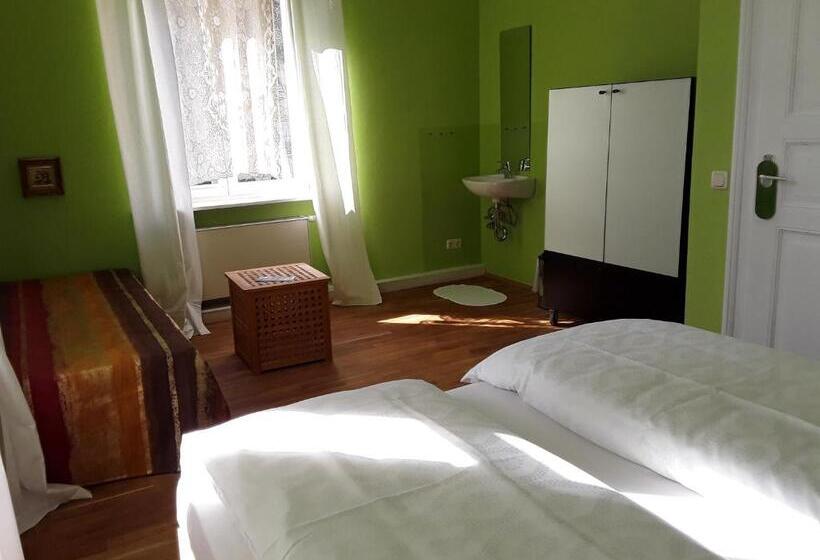 Номер Стандарт Совместная Ванная, Casa Hostel Pirna