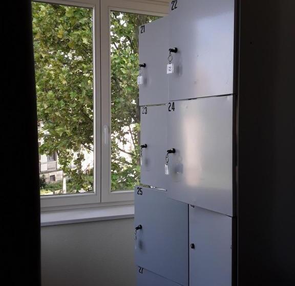 Кровать в Многоместном Номере с Общей Ванной, Casa Hostel Pirna