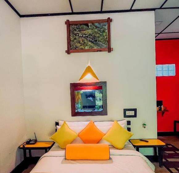 شاليه غرفة نوم واحدة, Train View Chalet