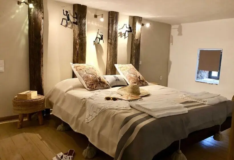 デラックススイート, Villa Vager Mani