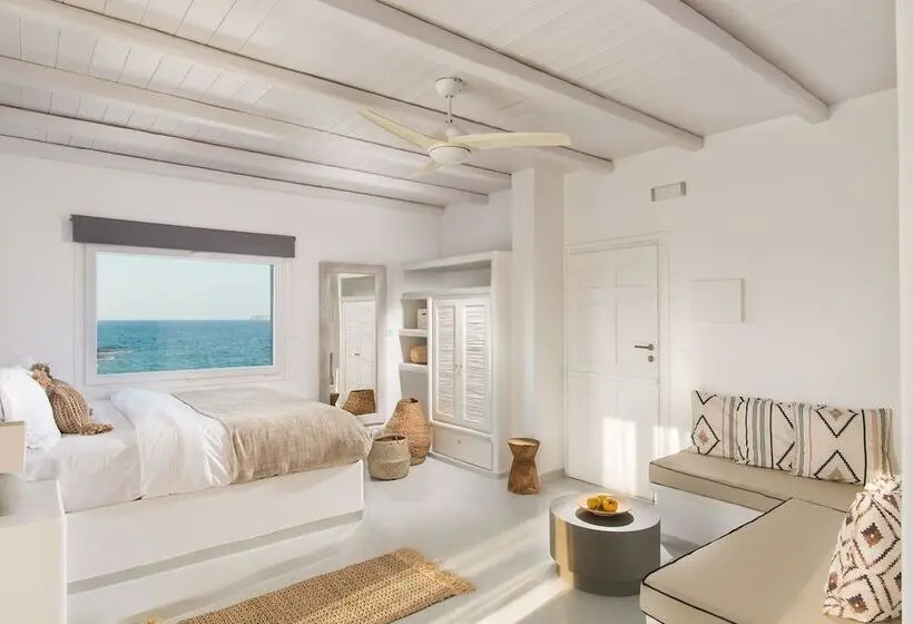 デラックススタジオ, Perla Suites   Delmar Collection