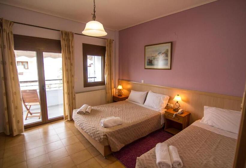 דירת משפחה, Villa Nufaro