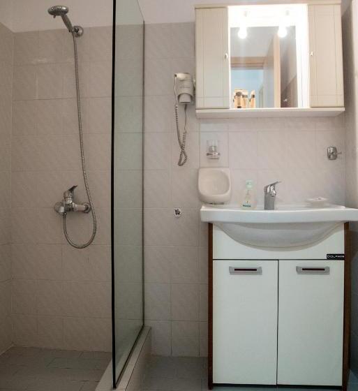 דירת שני חדרים, Villa Nufaro