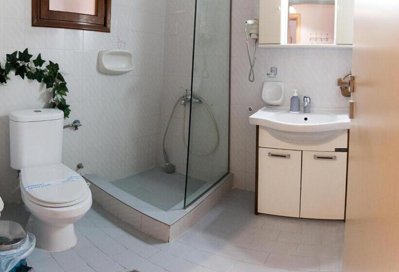 דירת שני חדרים, Villa Nufaro