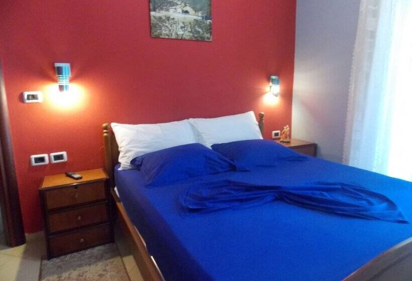 آپارتمان 2 خوابه, Alfred's Apartments