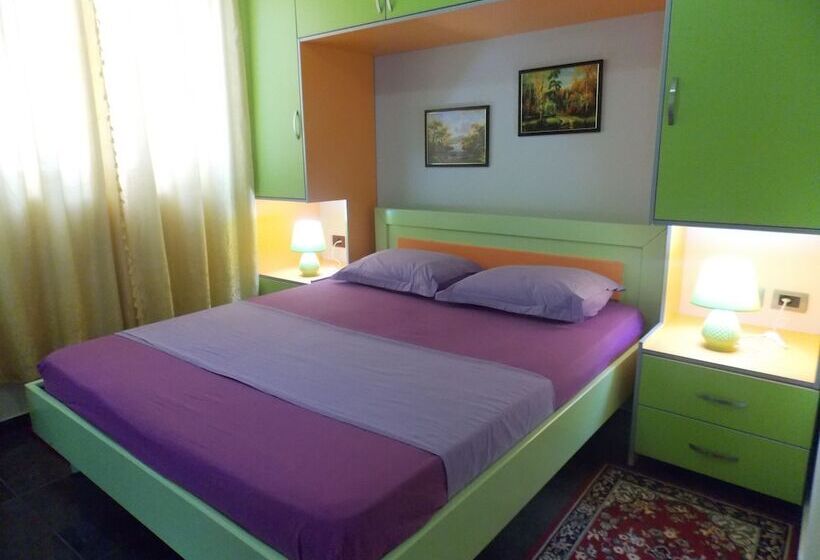 آپارتمان 1 خوابه با چشمانداز دریا, Alfred's Apartments