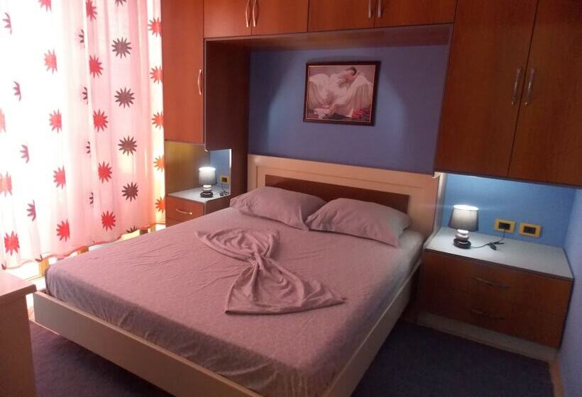 آپارتمان 1 خوابه, Alfred's Apartments