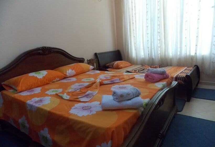 آپارتمان 2 خوابه, Alfred's Apartments