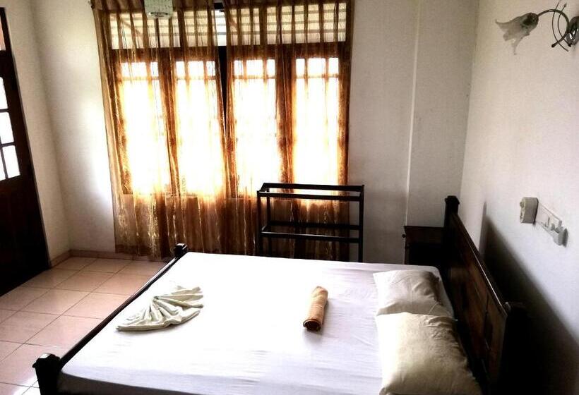 スタンダードルーム, Elephant Lobby