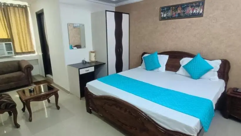 デラックスルーム, Jigyasa By Mayda Hospitality Pvt. Ltd