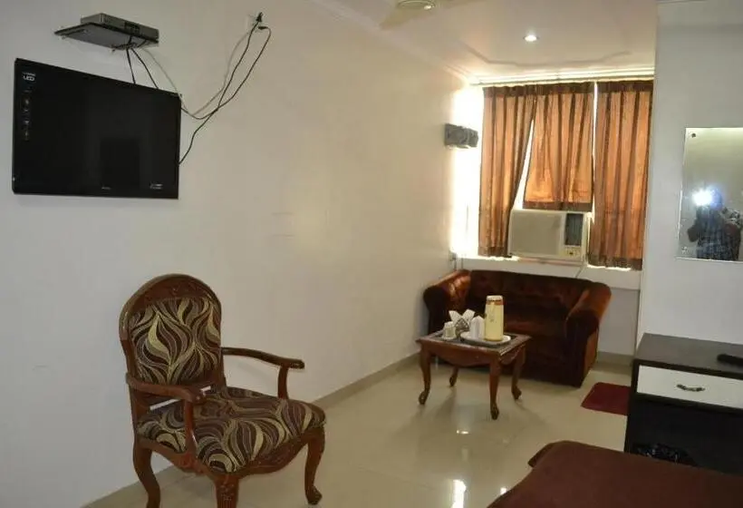トリプルクラシックルーム, Jigyasa By Mayda Hospitality Pvt. Ltd