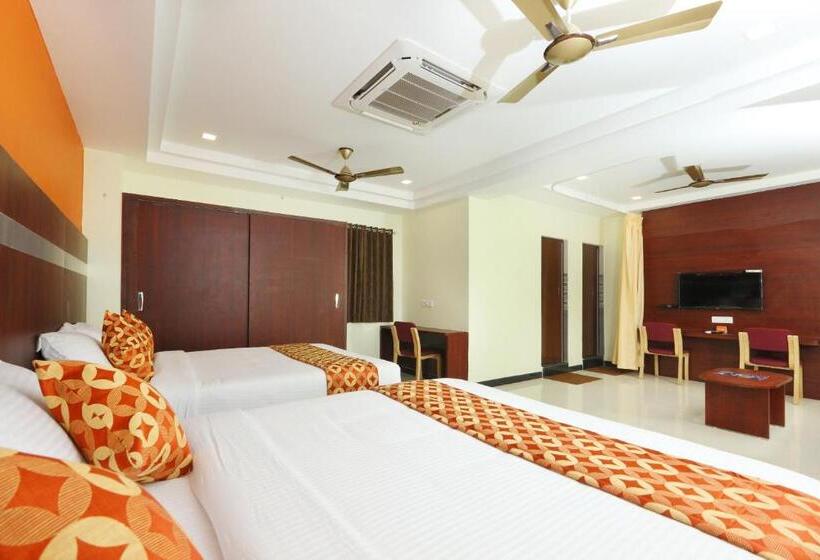 سوییت خانوادگی, Ramcharan Residency, Tirupati