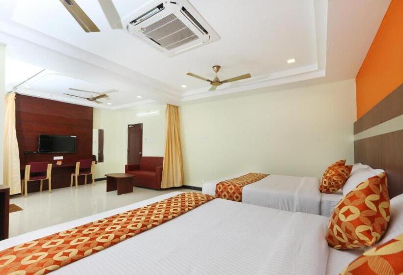 سوییت خانوادگی, Ramcharan Residency, Tirupati