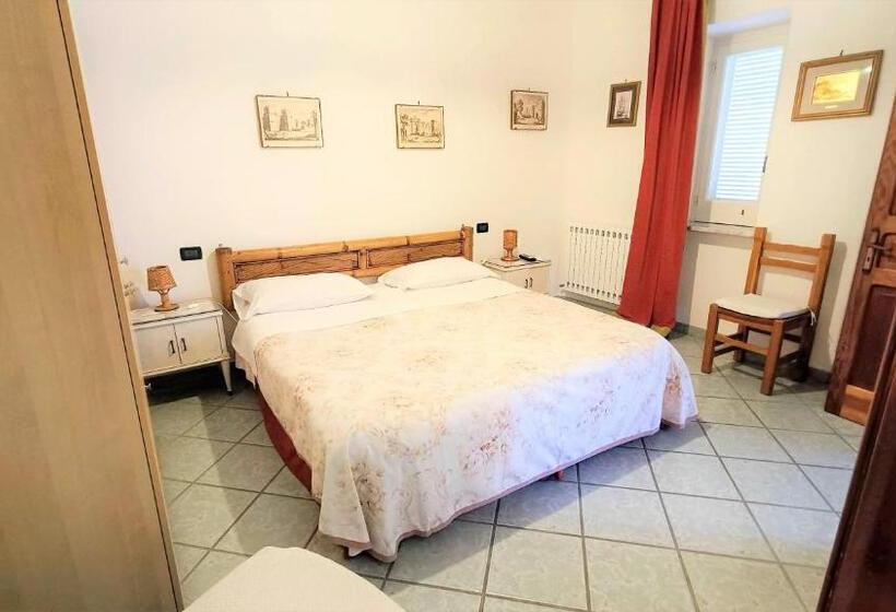 إستوديو قياسى, Residence Villa Cristina