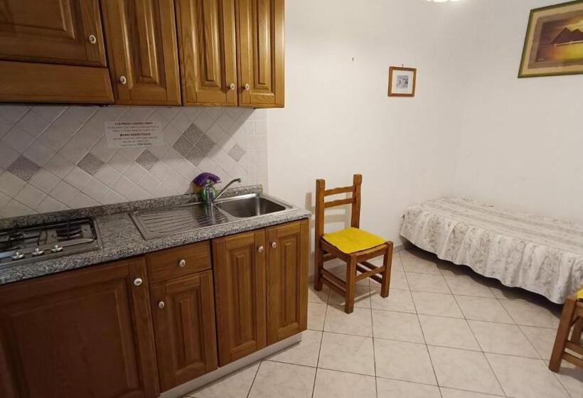 דירת חדר, Residence Villa Cristina