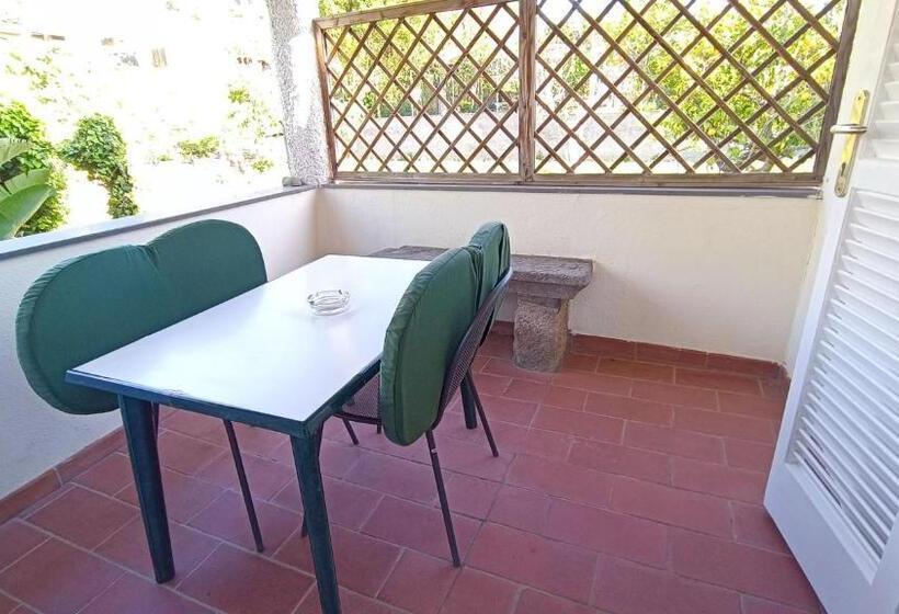 דירת חדר, Residence Villa Cristina