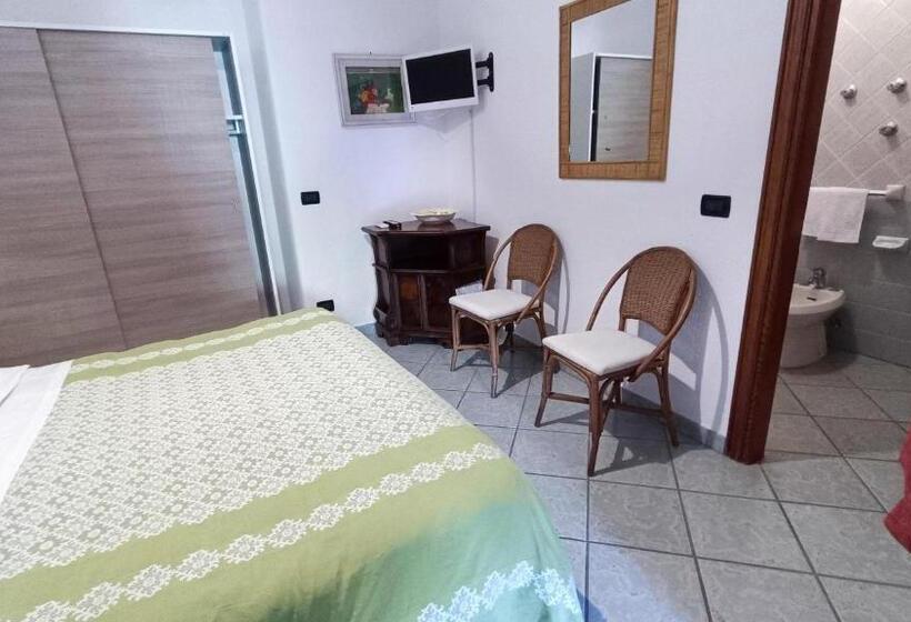 דירת חדר, Residence Villa Cristina