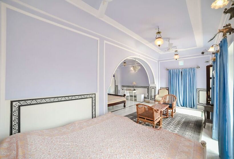 غرفة ديلوكس, Saba Haveli