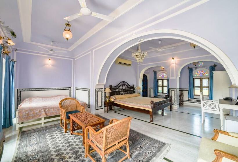 غرفة ديلوكس, Saba Haveli