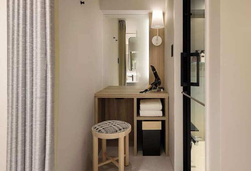 חדר סטנדרט, The B Namba Kuromon