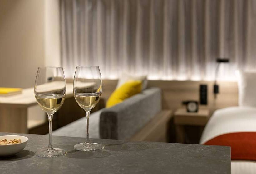 חדר סטנדרט, The B Namba Kuromon