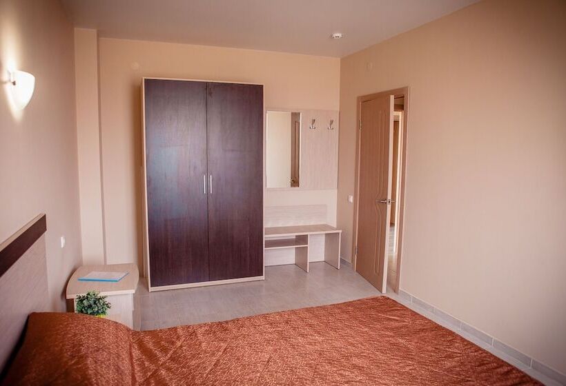 חדר סופריור לארבעה, Beausoleil Guesthouse