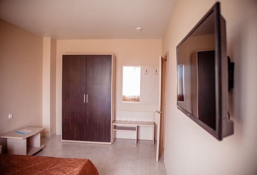 חדר סופריור לארבעה, Beausoleil Guesthouse