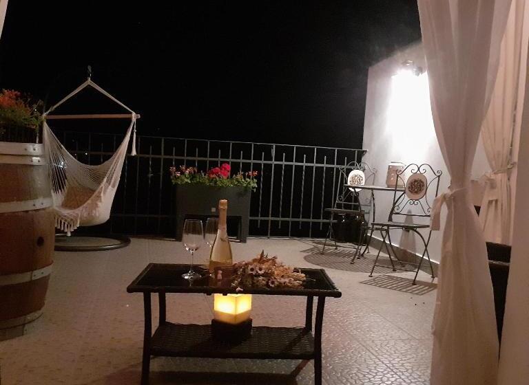 带大床的豪华间, B&b Borgo Cortese