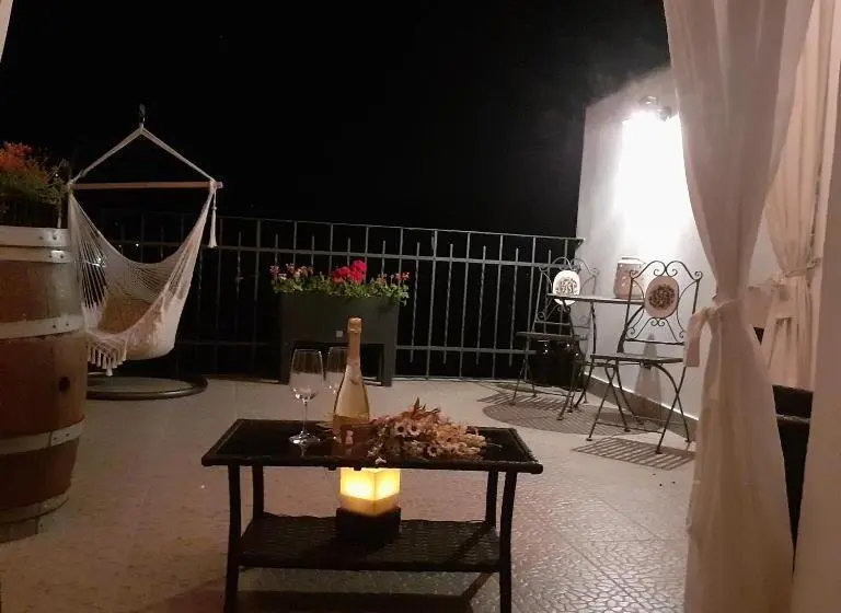 اتاق لوکس با تخت بزرگ, B&b Borgo Cortese