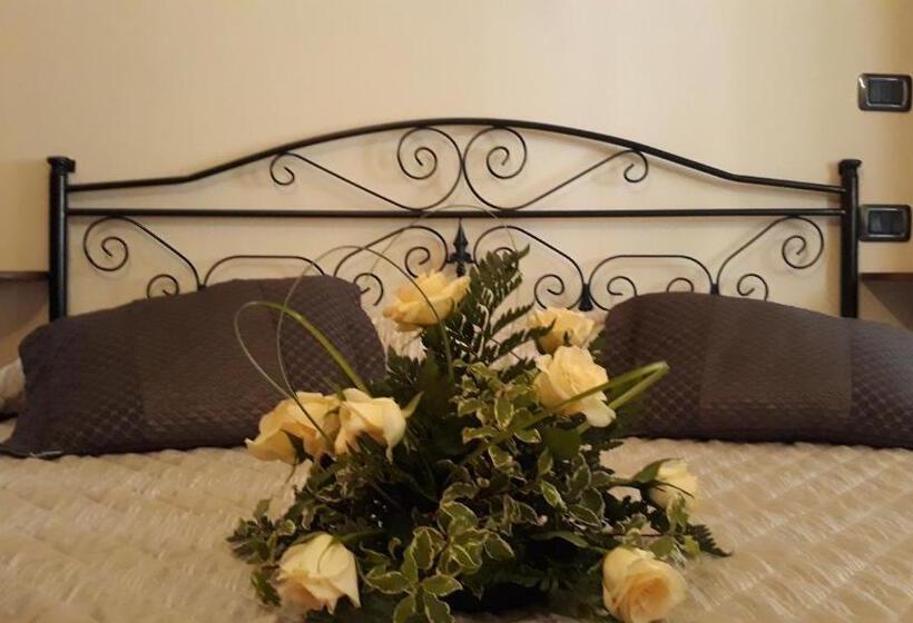 キングサイズベッドのスーペリアルーム, B&b Borgo Cortese