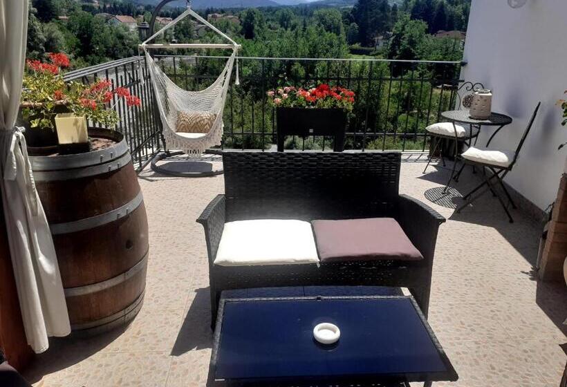 带大床的豪华间, B&b Borgo Cortese