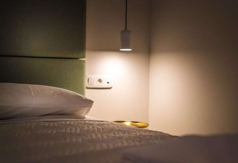 디럭스 룸, Allure Central Boutique