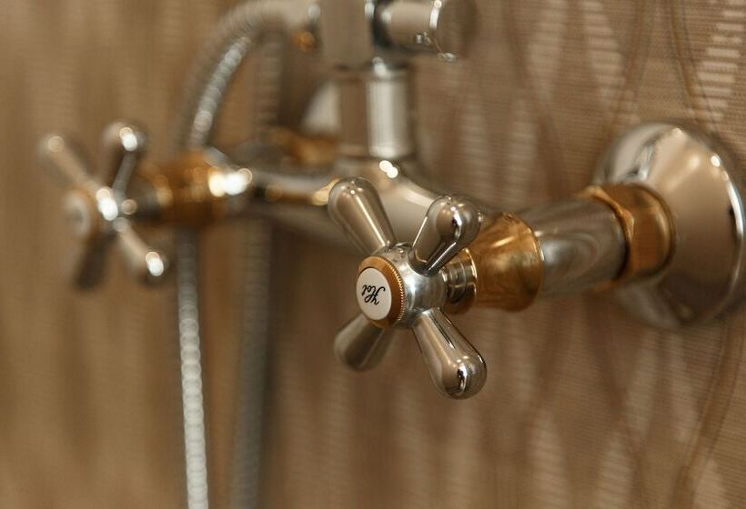 اتاق سوپریور, Amurasso