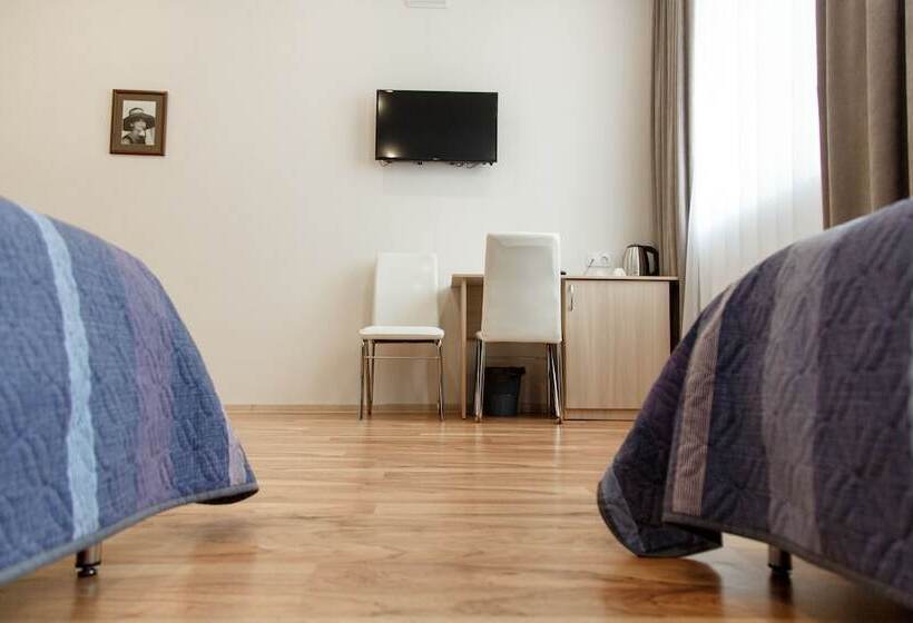 اتاق سوپریور, Amurasso