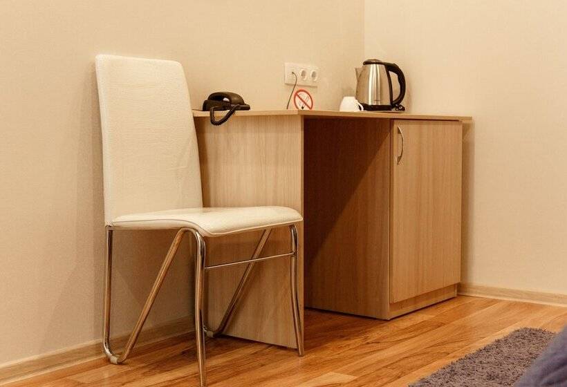 اتاق استاندارد یک نفره, Amurasso