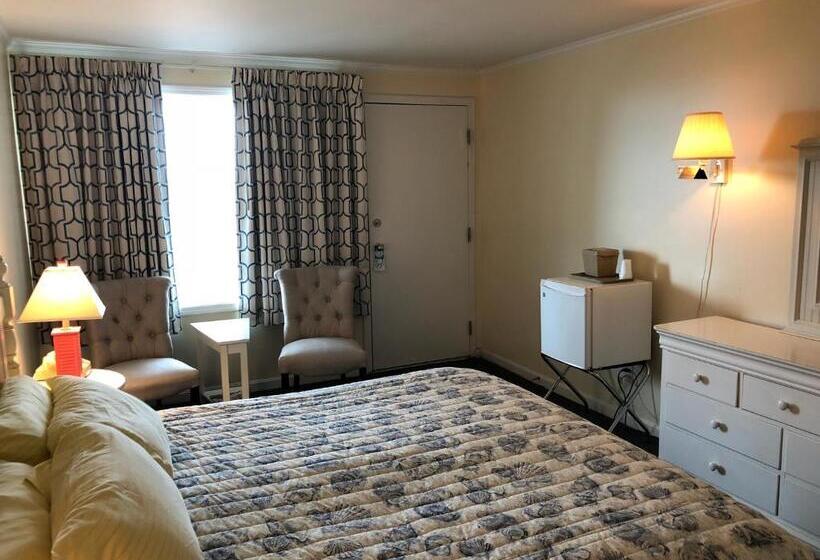 غرفة قياسية سرير كينج, Adams Ocean Front Resort