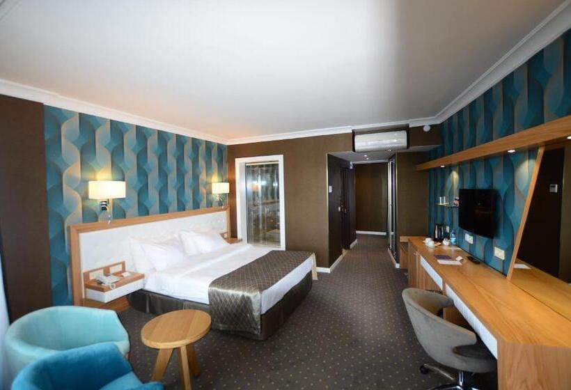 غرفة ديلوكس مطلّة علي البحر, Akol