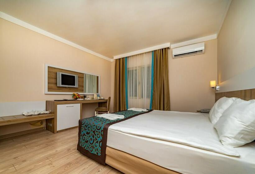 Номер Стандарт Трехместный, Gypsophila Club Marine