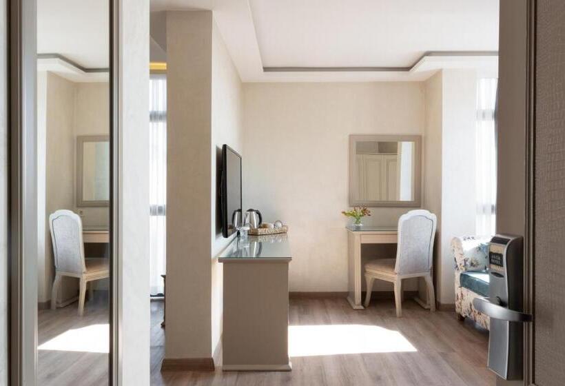 Deluxe Suite Sea View, Antik Hotel Istanbul