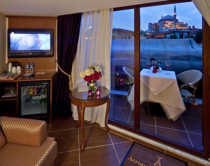 سوییت اجرایی, Glk Premier Acropol Suites & Spa