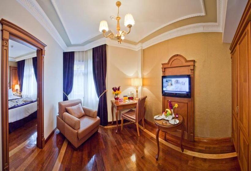 سوییت خانوادگی, Glk Premier Acropol Suites & Spa