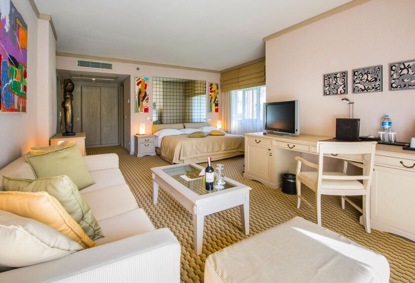 סוויטת ג'וניור, Gloria Golf Resort