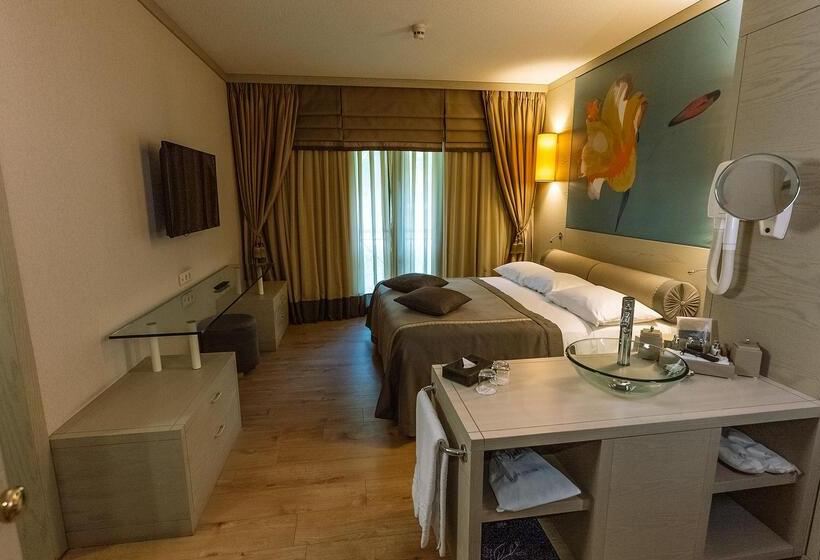 וילה בת חדר שינה 1, Gloria Golf Resort