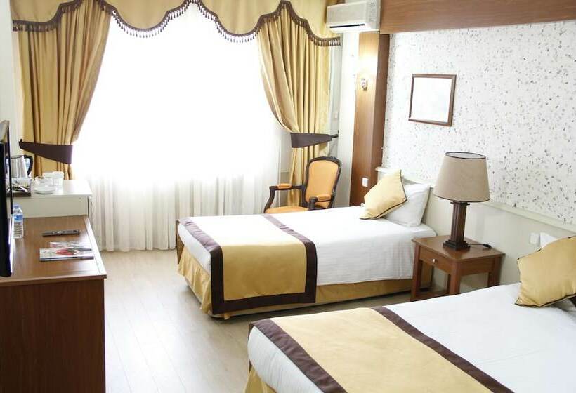 اتاق استاندارد با بالکن, Hamidiye